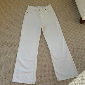 H and M Women's white high rise loose leg Jeans. Size 2